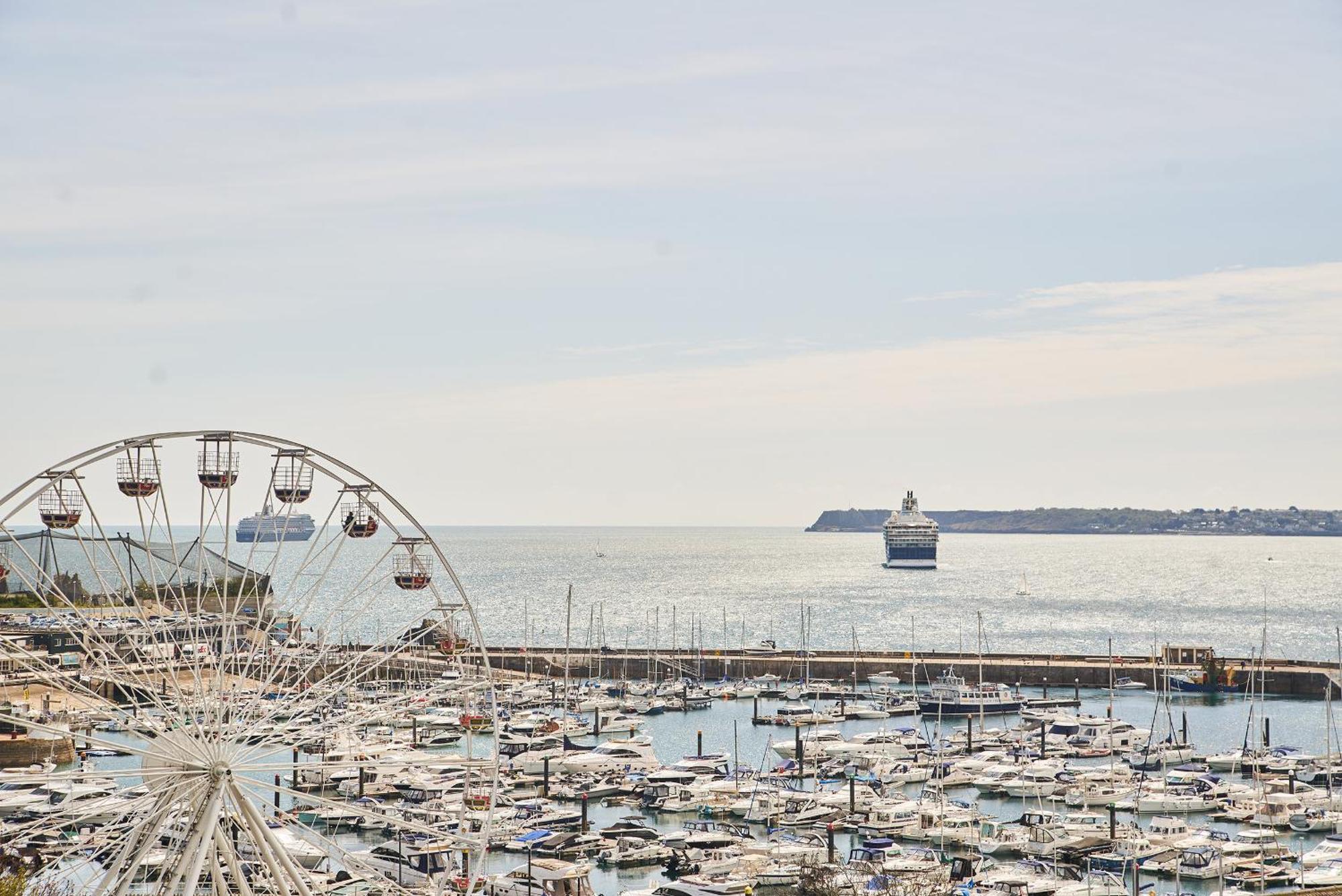 The Moorings - Stylish Duplex Apartment On Torquay Harbourside Екстер'єр фото