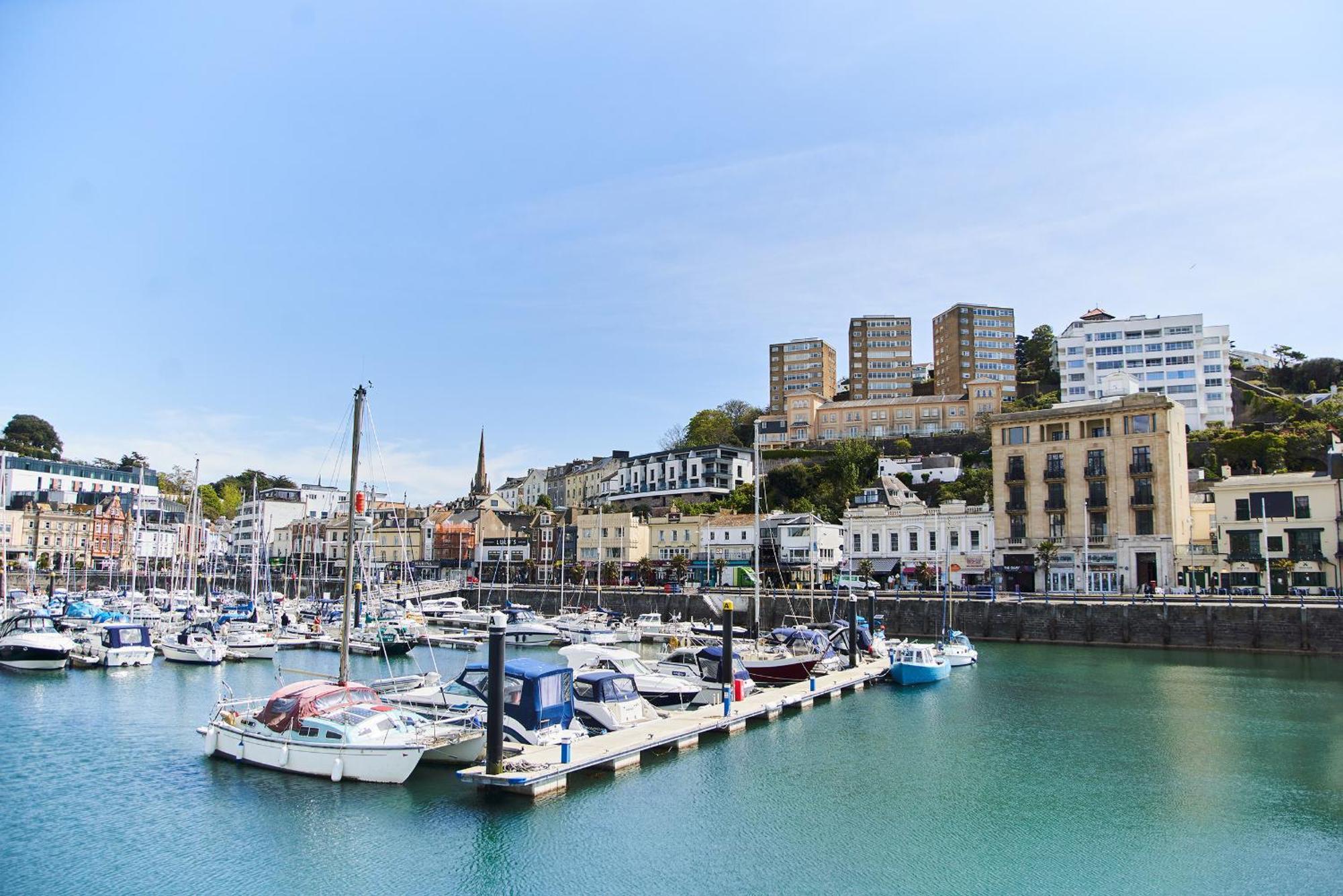 The Moorings - Stylish Duplex Apartment On Torquay Harbourside Екстер'єр фото