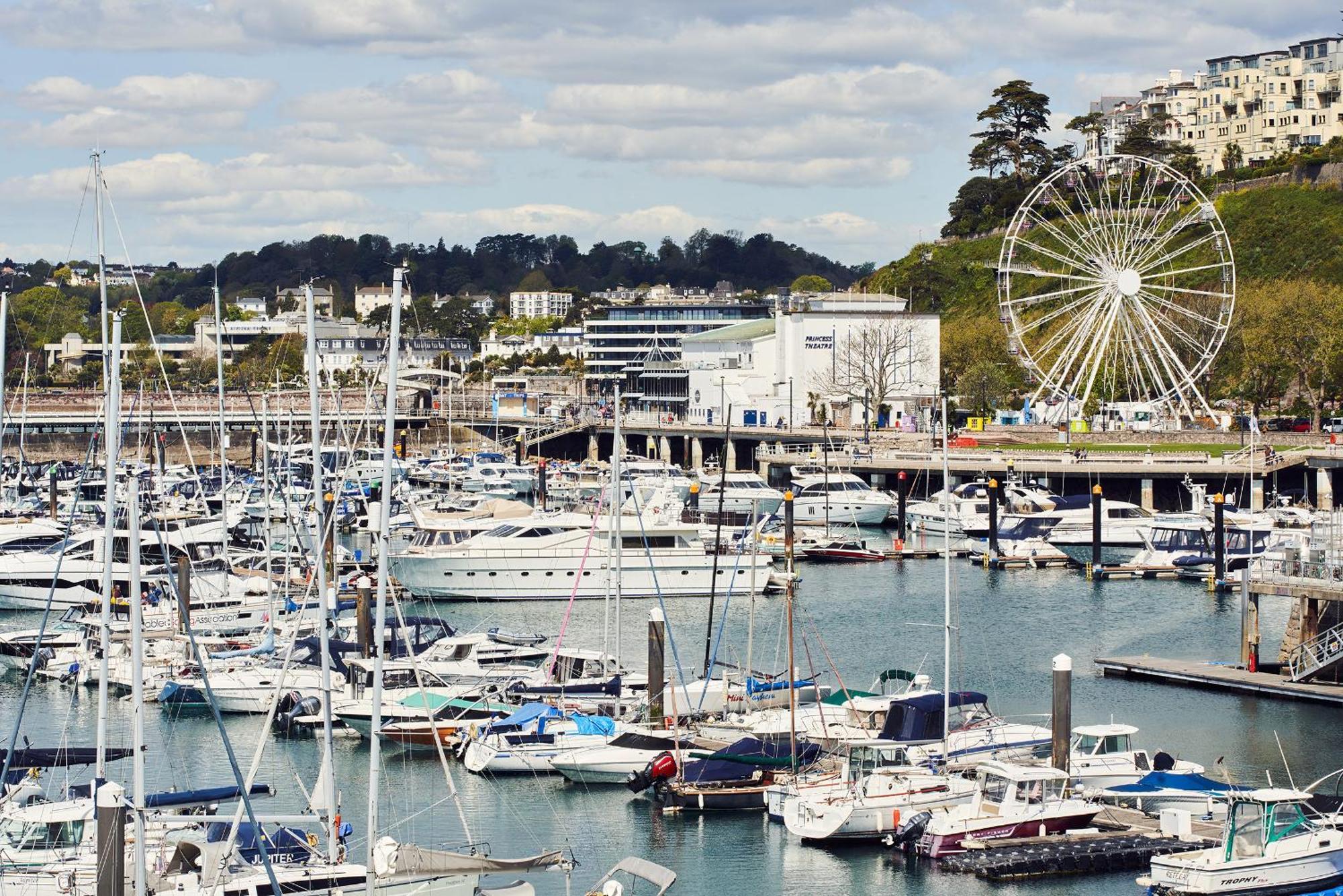 The Moorings - Stylish Duplex Apartment On Torquay Harbourside Екстер'єр фото