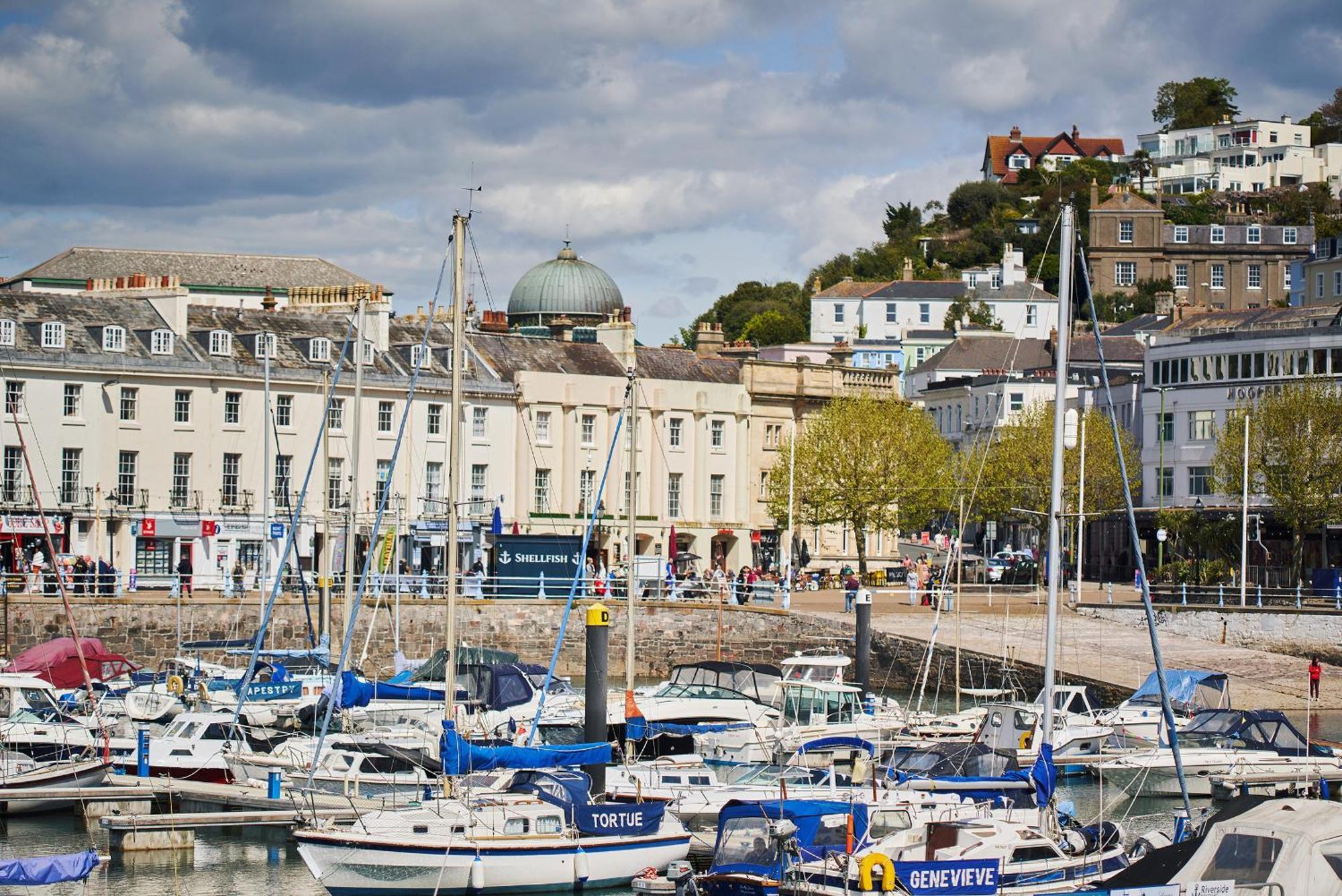 The Moorings - Stylish Duplex Apartment On Torquay Harbourside Екстер'єр фото